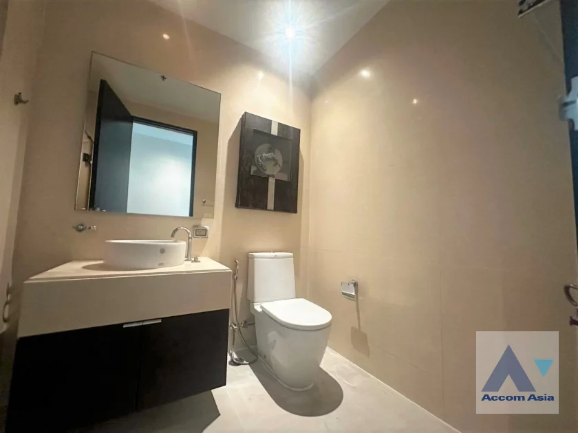 15  3 br Condominium For Sale in Sukhumvit ,Bangkok BTS Phrom Phong at The Madison AA46606