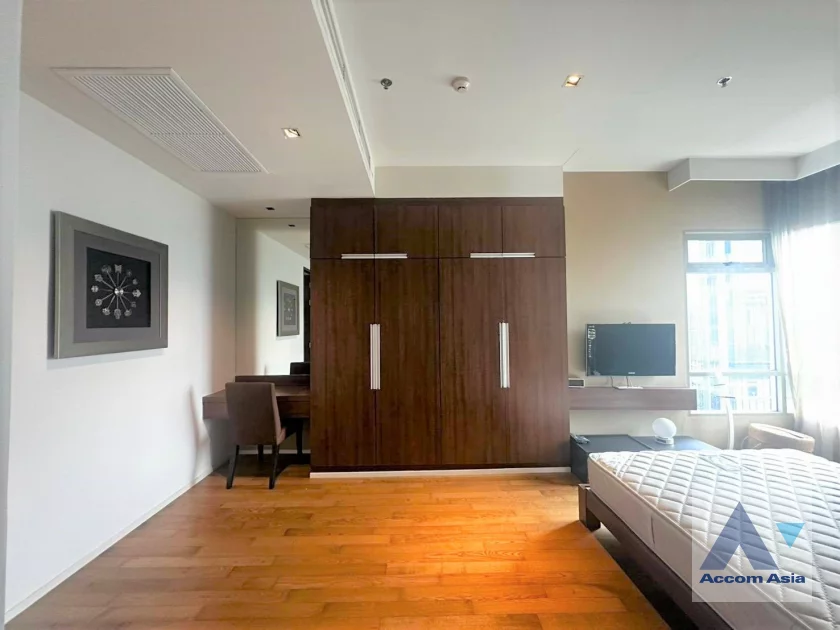 8  3 br Condominium For Sale in Sukhumvit ,Bangkok BTS Phrom Phong at The Madison AA46606