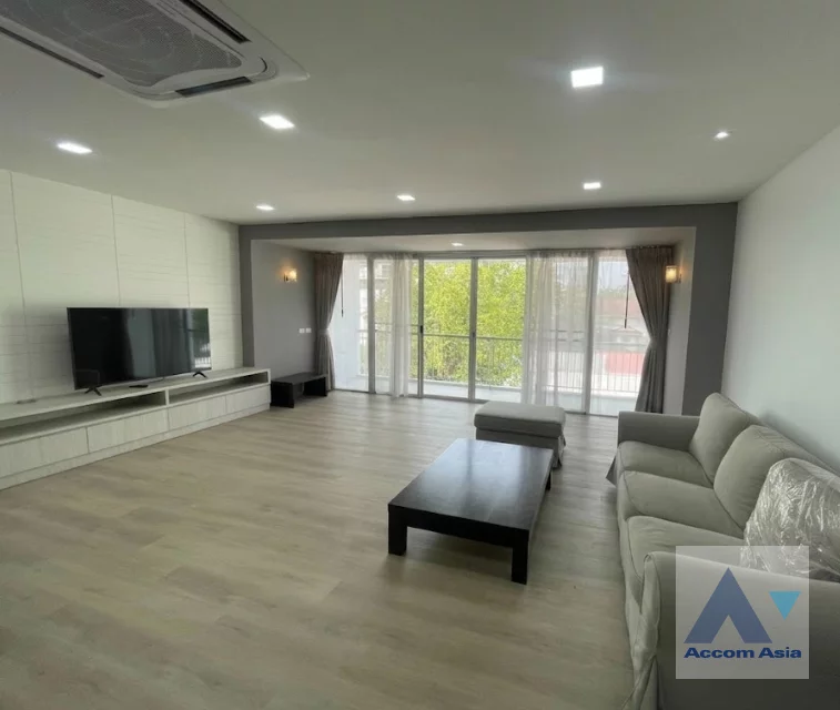 1  3 br Apartment For Rent in Sukhumvit ,Bangkok BTS Thong Lo at Modern spacious residence AA46608