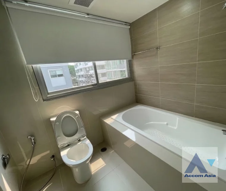 8  3 br Apartment For Rent in Sukhumvit ,Bangkok BTS Thong Lo at Modern spacious residence AA46608