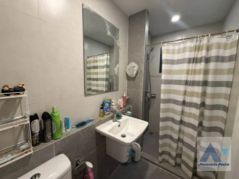 15  3 br Townhouse For Sale in Latkrabang ,Bangkok  at PLEX Onnut - Wongwaen  AA46610