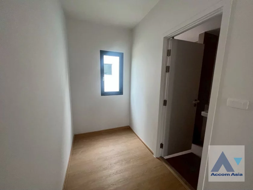 11  3 br Townhouse for rent and sale in Latkrabang ,Bangkok  at PLEX Onnut - Wongwaen  AA46610