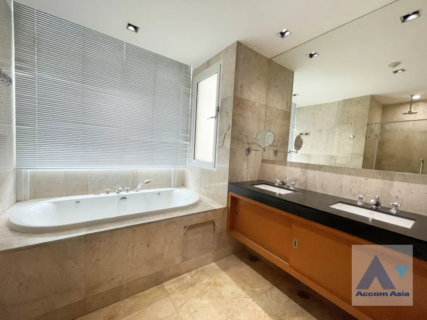 15  3 br Condominium For Rent in Ploenchit ,Bangkok BTS Ploenchit at Athenee Residence AA46611