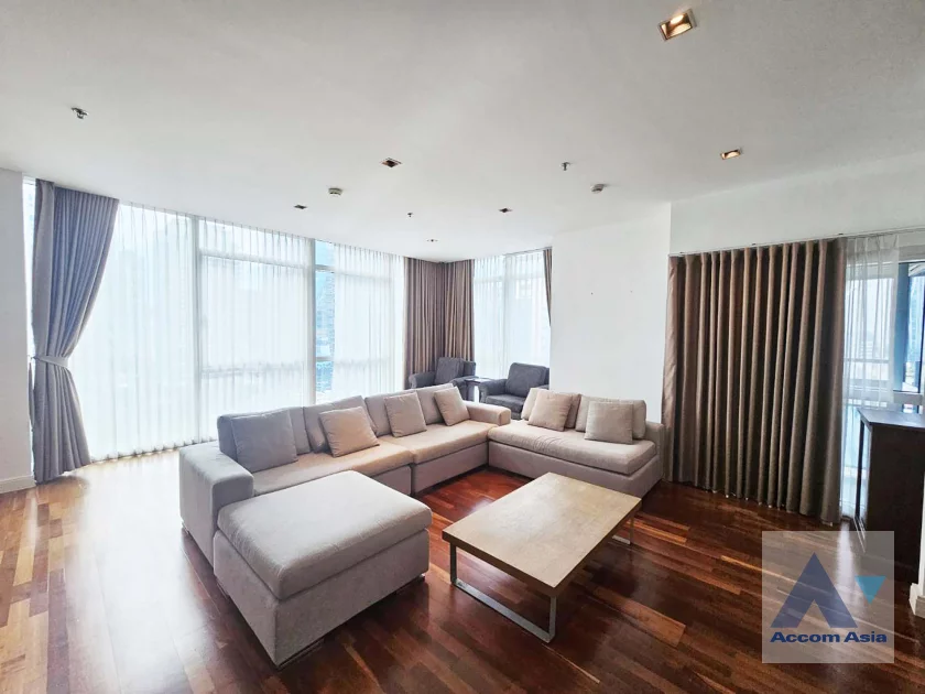 Condominium For Rent in Witthayu, Bangkok Code AA46611