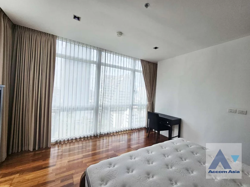 12  3 br Condominium For Rent in Ploenchit ,Bangkok BTS Ploenchit at Athenee Residence AA46611