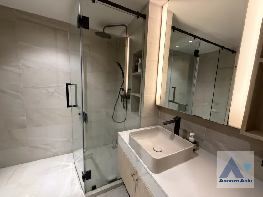 18  2 br Townhouse For Rent in Sukhumvit ,Bangkok BTS Phra khanong AA46616