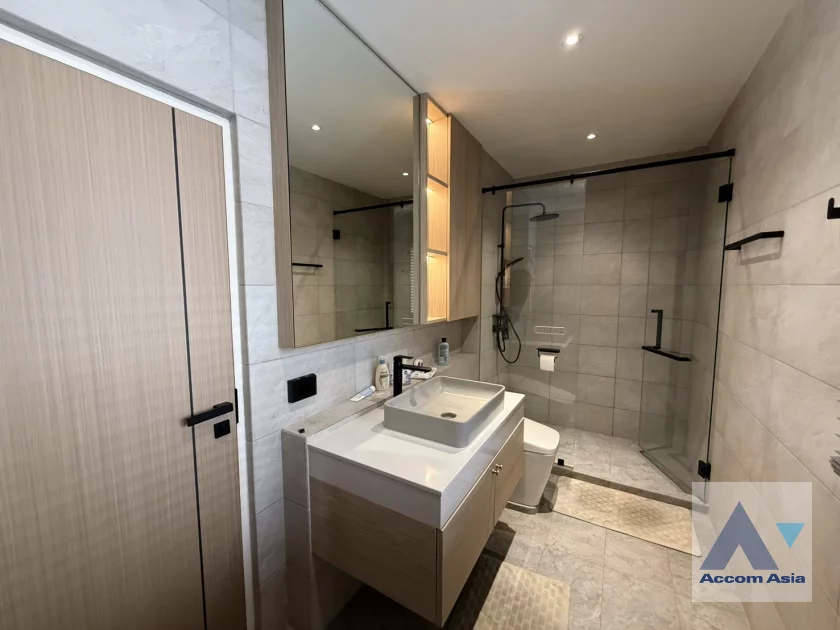 19  2 br Townhouse For Rent in Sukhumvit ,Bangkok BTS Phra khanong AA46616