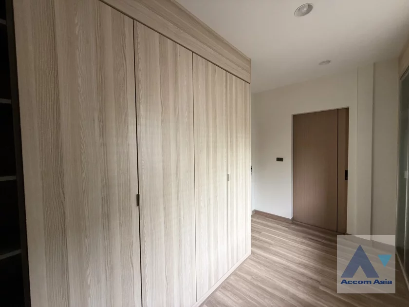 24  2 br Townhouse For Rent in Sukhumvit ,Bangkok BTS Phra khanong AA46616