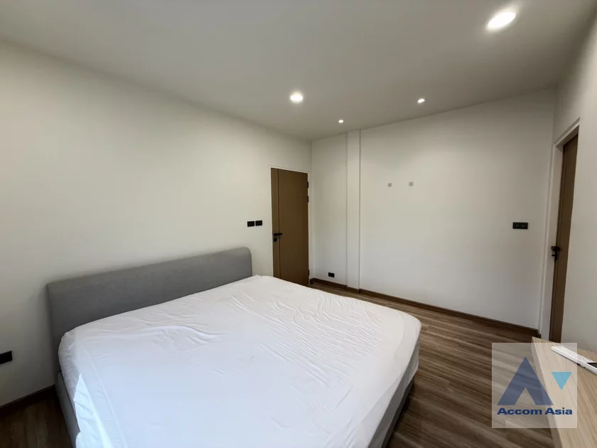 17  2 br Townhouse For Rent in Sukhumvit ,Bangkok BTS Phra khanong AA46616