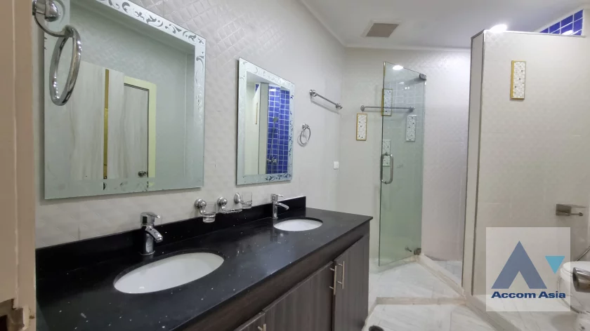 18  2 br Condominium for rent and sale in Sukhumvit ,Bangkok  at President Park Sukhumvit 24   AA46617