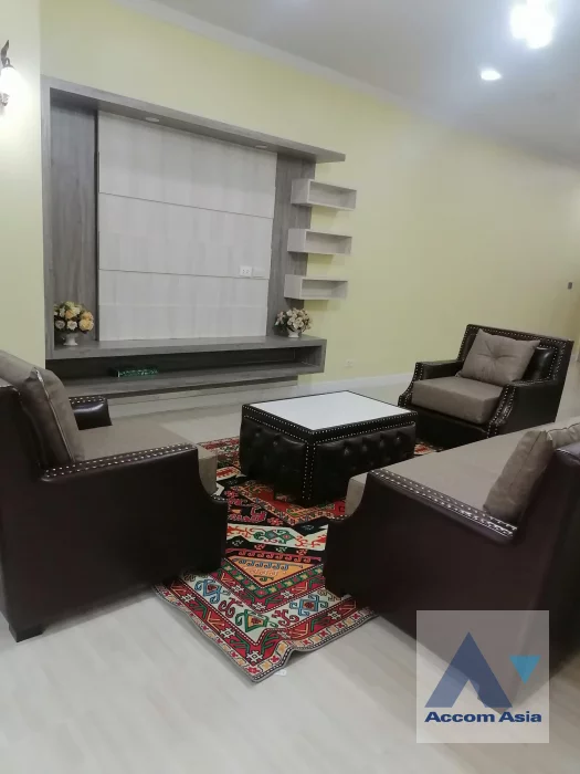 unitNewly renovated, Fully Furnished |  2 Bedrooms  Condominium For Rent & Sale in Sukhumvit, Bangkok  (AA46617)