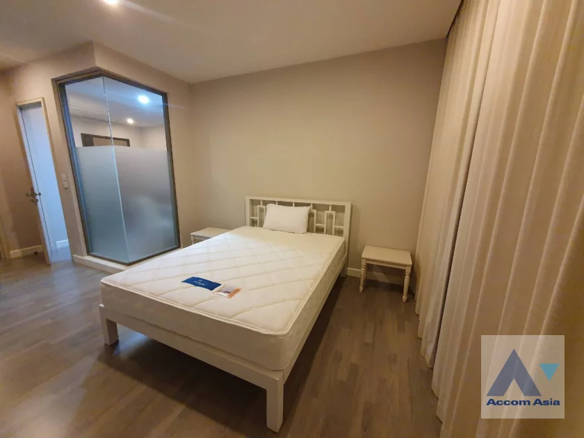 7  1 br Condominium for rent and sale in Silom ,Bangkok BTS Asok - MRT Sukhumvit at The Room Sathorn Pan Road AA46618