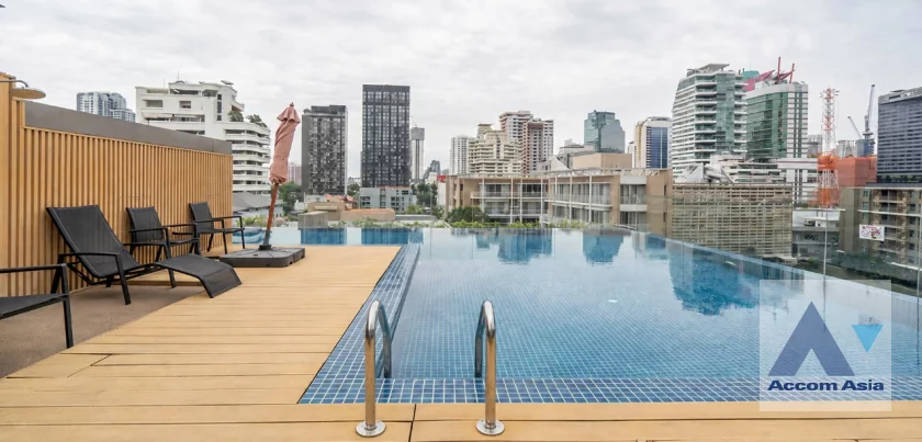 unit 3 Bedrooms  Apartment For Rent & Sale in Sukhumvit, Bangkok  near MRT Sukhumvit - BTS Asok (AA46620)