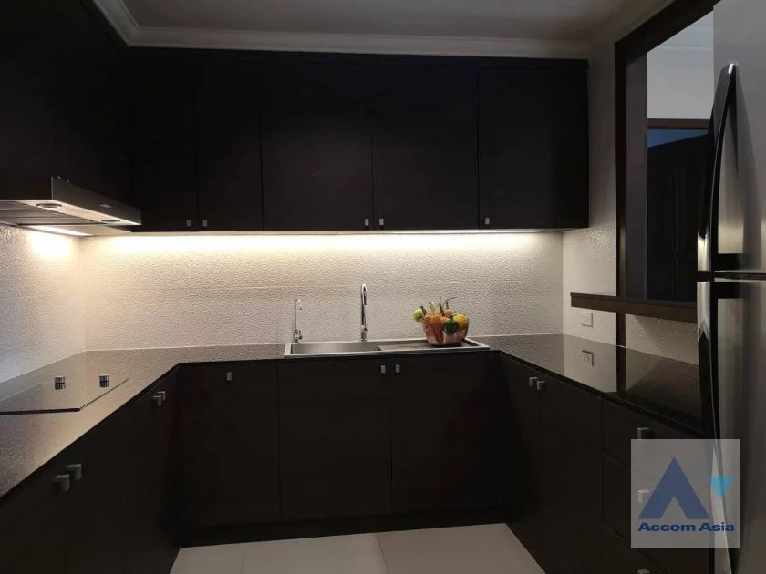 unit 2 Bedrooms  Apartment For Rent & Sale in Ploenchit, Bangkok  near BTS Asok - MRT Sukhumvit (AA46622)