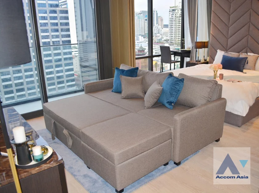 unit 1 Bedroom  Condominium For Rent in Silom, Bangkok  near MRT Sukhumvit - BTS Asok (AA46623)