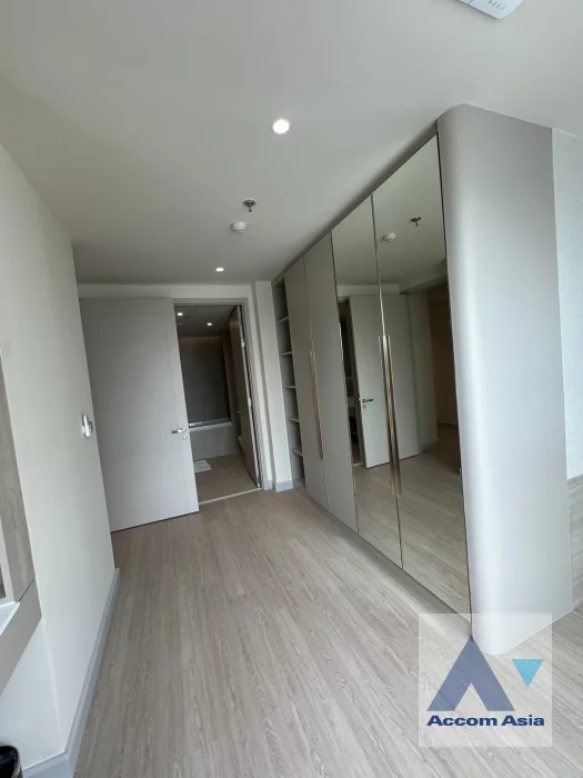 21  3 br Apartment for rent and sale in Sukhumvit ,Bangkok BTS Asok - MRT Sukhumvit at Serviced Apartment with Park view AA46624
