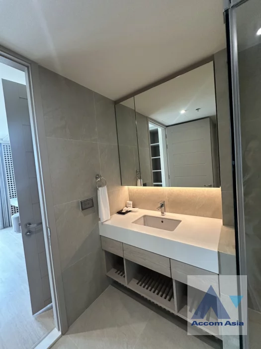 28  3 br Apartment for rent and sale in Sukhumvit ,Bangkok BTS Asok - MRT Sukhumvit at Serviced Apartment with Park view AA46624