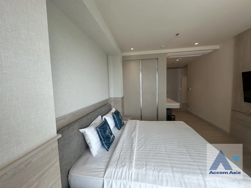 24  3 br Apartment for rent and sale in Sukhumvit ,Bangkok BTS Asok - MRT Sukhumvit at Serviced Apartment with Park view AA46624