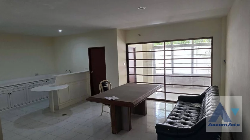  1  Townhouse For Rent in Rama 3 ,Bangkok  at Sri Krung Village Rama 3 AA46627