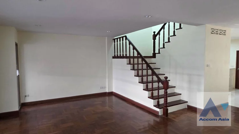 5  Townhouse For Rent in Rama 3 ,Bangkok  at Sri Krung Village Rama 3 AA46627