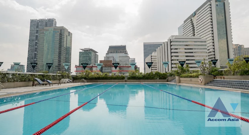 unit 3 Bedrooms  Apartment For Rent in Silom, Bangkok  near BTS Chong Nonsi (AA46632)