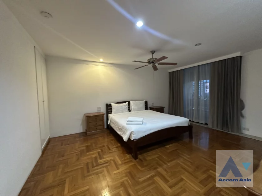 12  3 br Apartment For Rent in Silom ,Bangkok BTS Chong Nonsi at Simply Life AA46632
