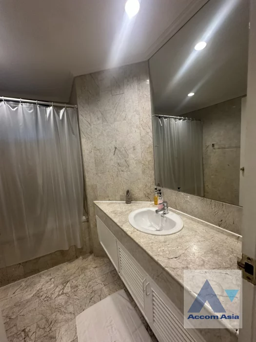15  3 br Apartment For Rent in Silom ,Bangkok BTS Chong Nonsi at Simply Life AA46632
