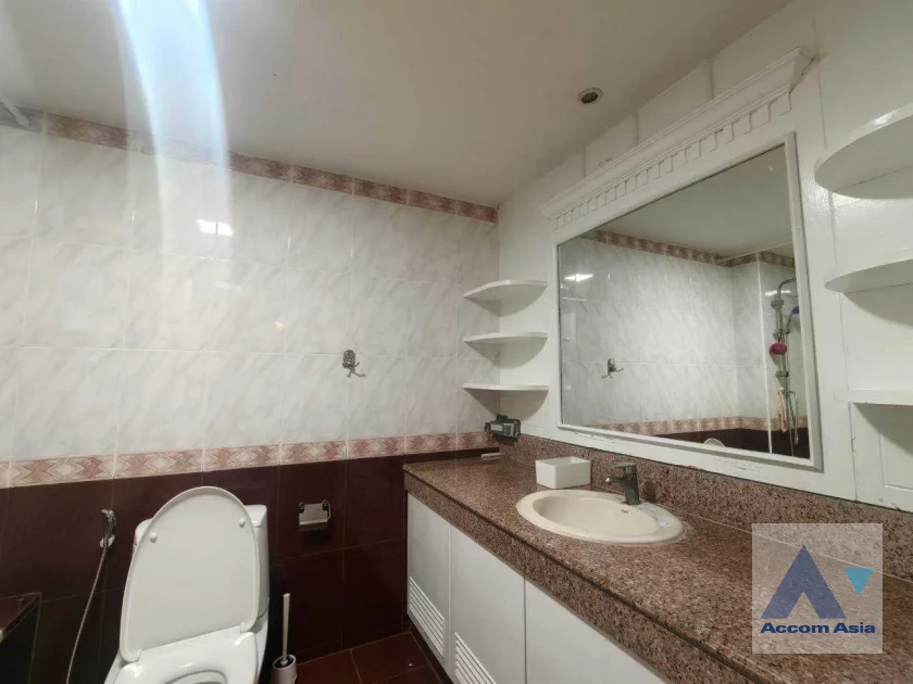 12  2 br Apartment for rent and sale in Sukhumvit ,Bangkok BTS Phrom Phong at Luxury fully serviced AA46633