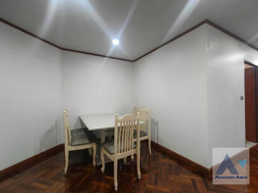 5  2 br Condominium For Rent in Ploenchit ,Bangkok BTS Ploenchit at Witthayu Complex AA46636