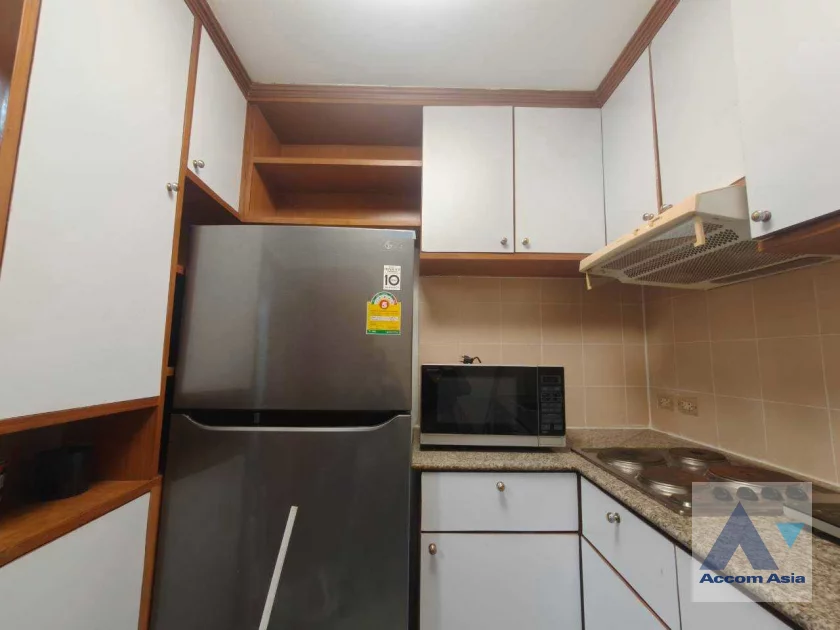 6  2 br Condominium For Rent in Ploenchit ,Bangkok BTS Ploenchit at Witthayu Complex AA46636