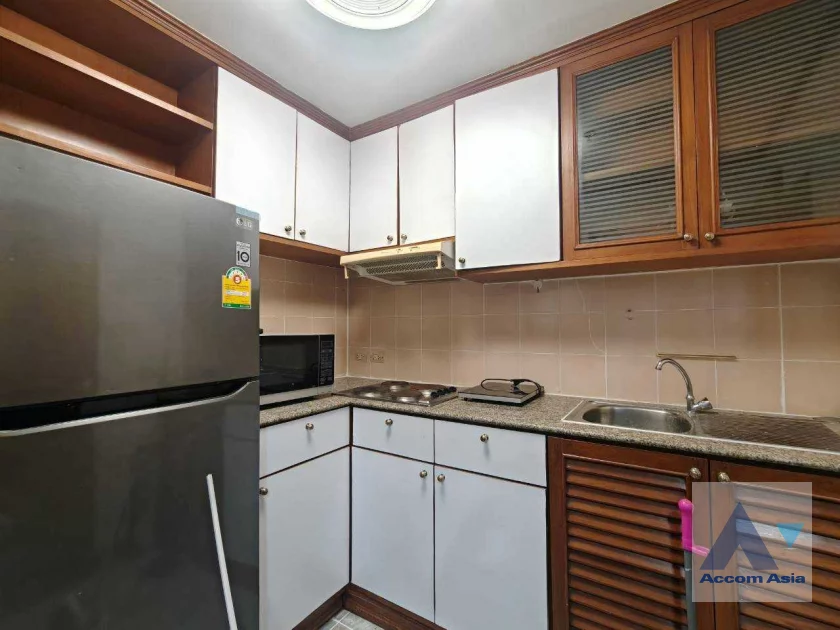 7  2 br Condominium For Rent in Ploenchit ,Bangkok BTS Ploenchit at Witthayu Complex AA46636
