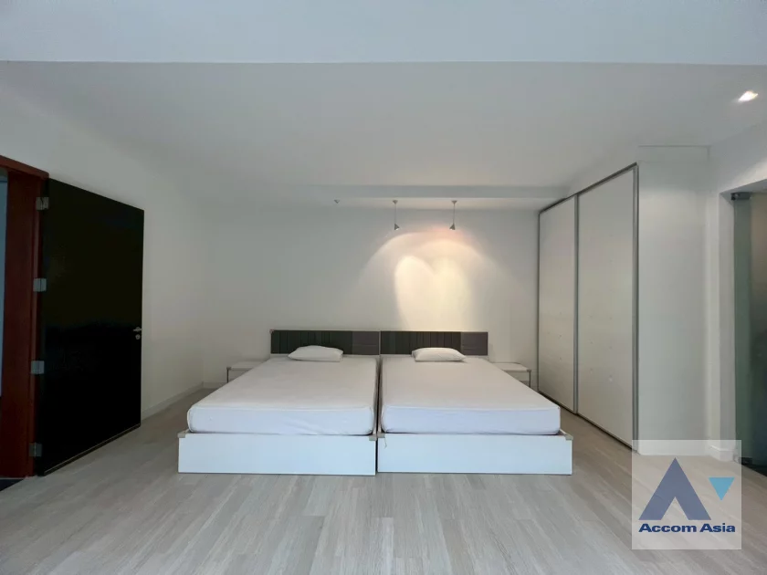 37  4 br House for rent and sale in  ,Nonthaburi  at Nichada Park AA46641