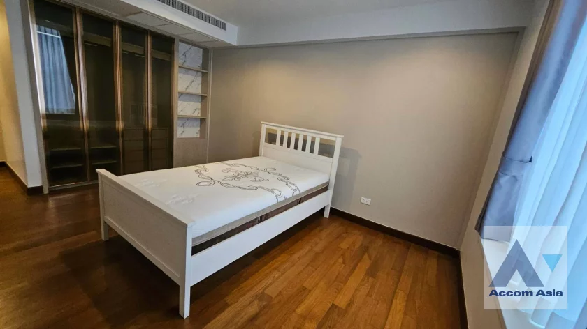 12  3 br Condominium For Rent in Ploenchit ,Bangkok BTS Ploenchit at All Seasons Mansion AA46645