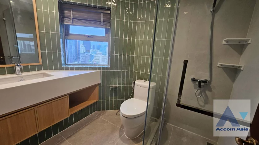 16  3 br Condominium For Rent in Ploenchit ,Bangkok BTS Ploenchit at All Seasons Mansion AA46645