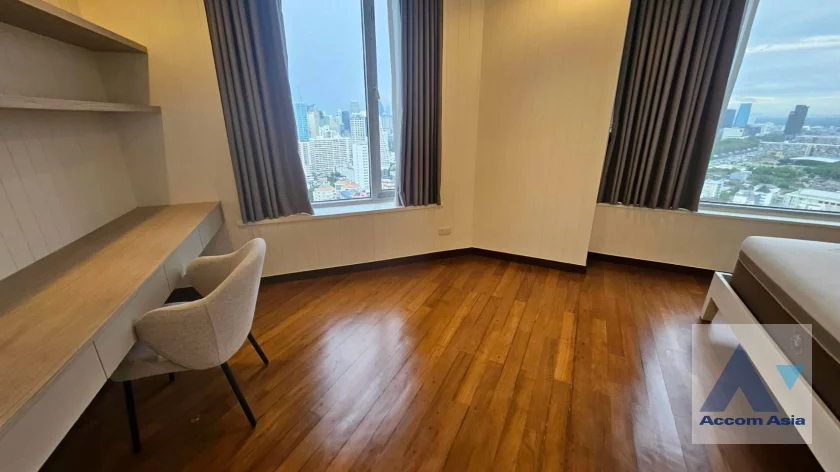 11  3 br Condominium For Rent in Ploenchit ,Bangkok BTS Ploenchit at All Seasons Mansion AA46645