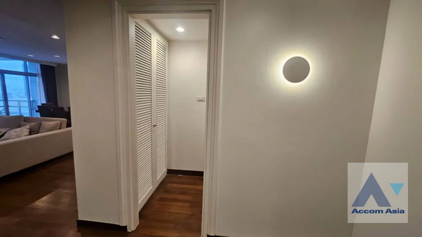 5  3 br Condominium For Rent in Ploenchit ,Bangkok BTS Ploenchit at All Seasons Mansion AA46645