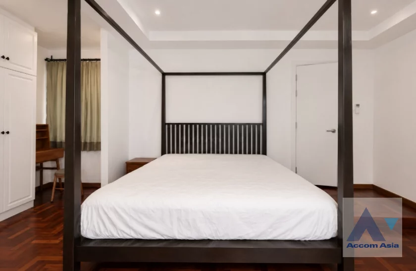 5  Condominium For Rent in Sukhumvit ,Bangkok BTS Nana at The Heritage AA46646