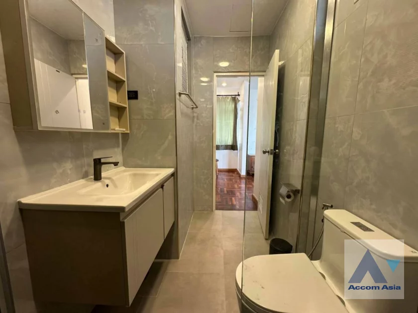 19  3 br Condominium For Rent in Sukhumvit ,Bangkok BTS Nana at The Heritage AA46646
