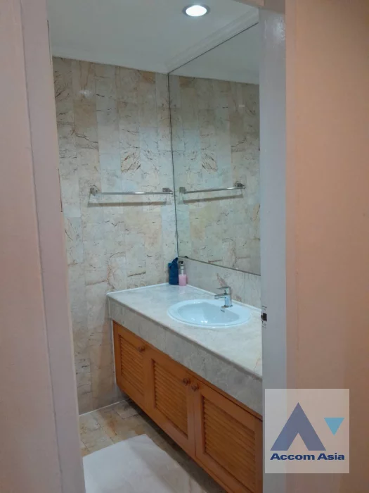 18  3 br Apartment For Rent in Silom ,Bangkok BTS Chong Nonsi at Simply Life AA46650