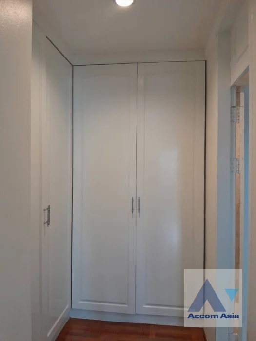9  3 br Apartment For Rent in Silom ,Bangkok BTS Chong Nonsi at Simply Life AA46650