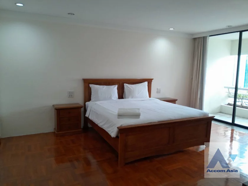 10  3 br Apartment For Rent in Silom ,Bangkok BTS Chong Nonsi at Simply Life AA46650
