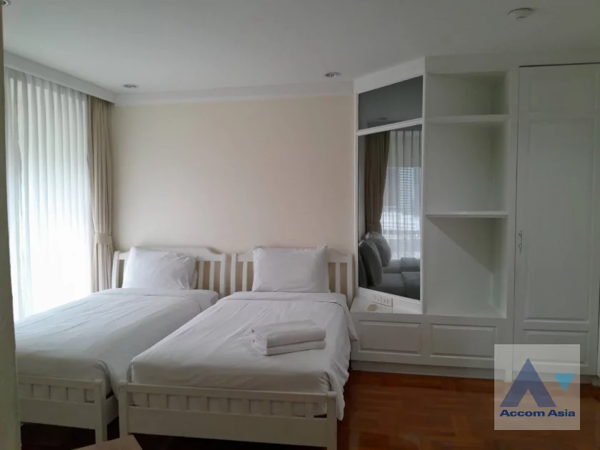 15  3 br Apartment For Rent in Silom ,Bangkok BTS Chong Nonsi at Simply Life AA46650