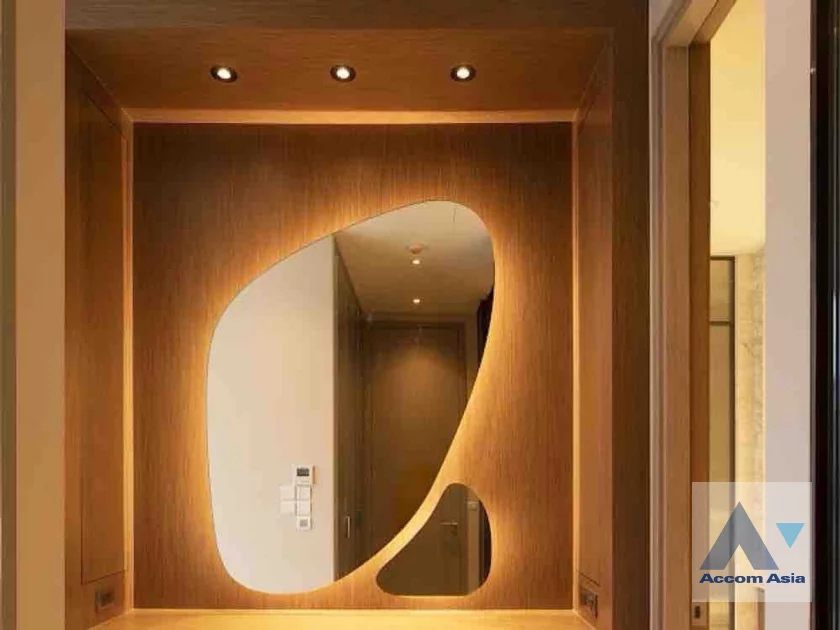 10  1 br Condominium for rent and sale in Ploenchit ,Bangkok BTS Chitlom at Scope Langsuan AA46651