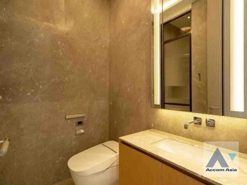24  1 br Condominium for rent and sale in Ploenchit ,Bangkok BTS Chitlom at Scope Langsuan AA46651