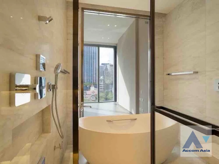 20  1 br Condominium for rent and sale in Ploenchit ,Bangkok BTS Chitlom at Scope Langsuan AA46651