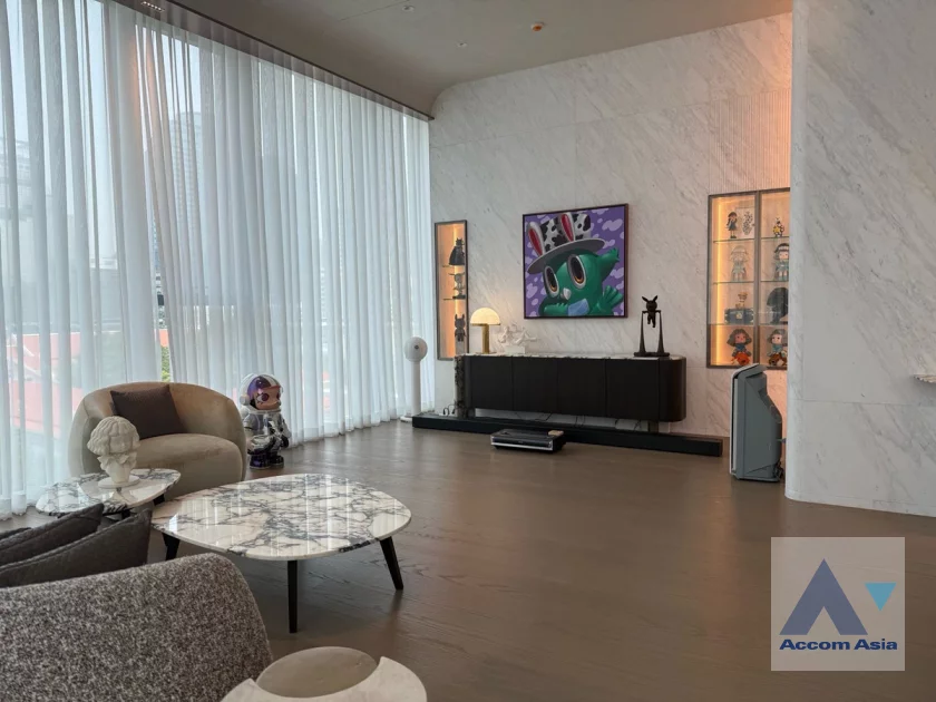  1  1 br Condominium for rent and sale in Ploenchit ,Bangkok BTS Chitlom at Scope Langsuan AA46651
