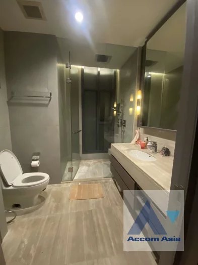 unit 1 Bedroom  Condominium For Rent & Sale in Silom, Bangkok  near BTS Surasak (AA46653)