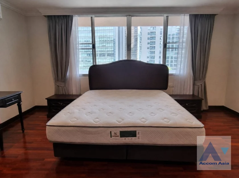 11  3 br Condominium for rent and sale in Sukhumvit ,Bangkok BTS Nana at Newton Tower AA46659