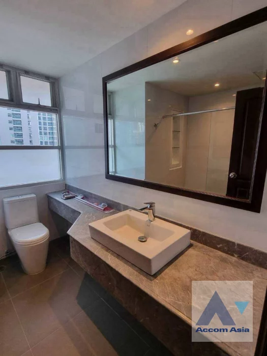 14  3 br Condominium for rent and sale in Sukhumvit ,Bangkok BTS Nana at Newton Tower AA46659