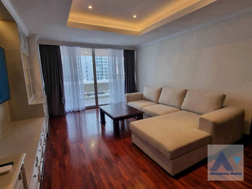 unit 3 Bedrooms  Condominium For Rent & Sale in Sukhumvit, Bangkok  near BTS Nana (AA46659)